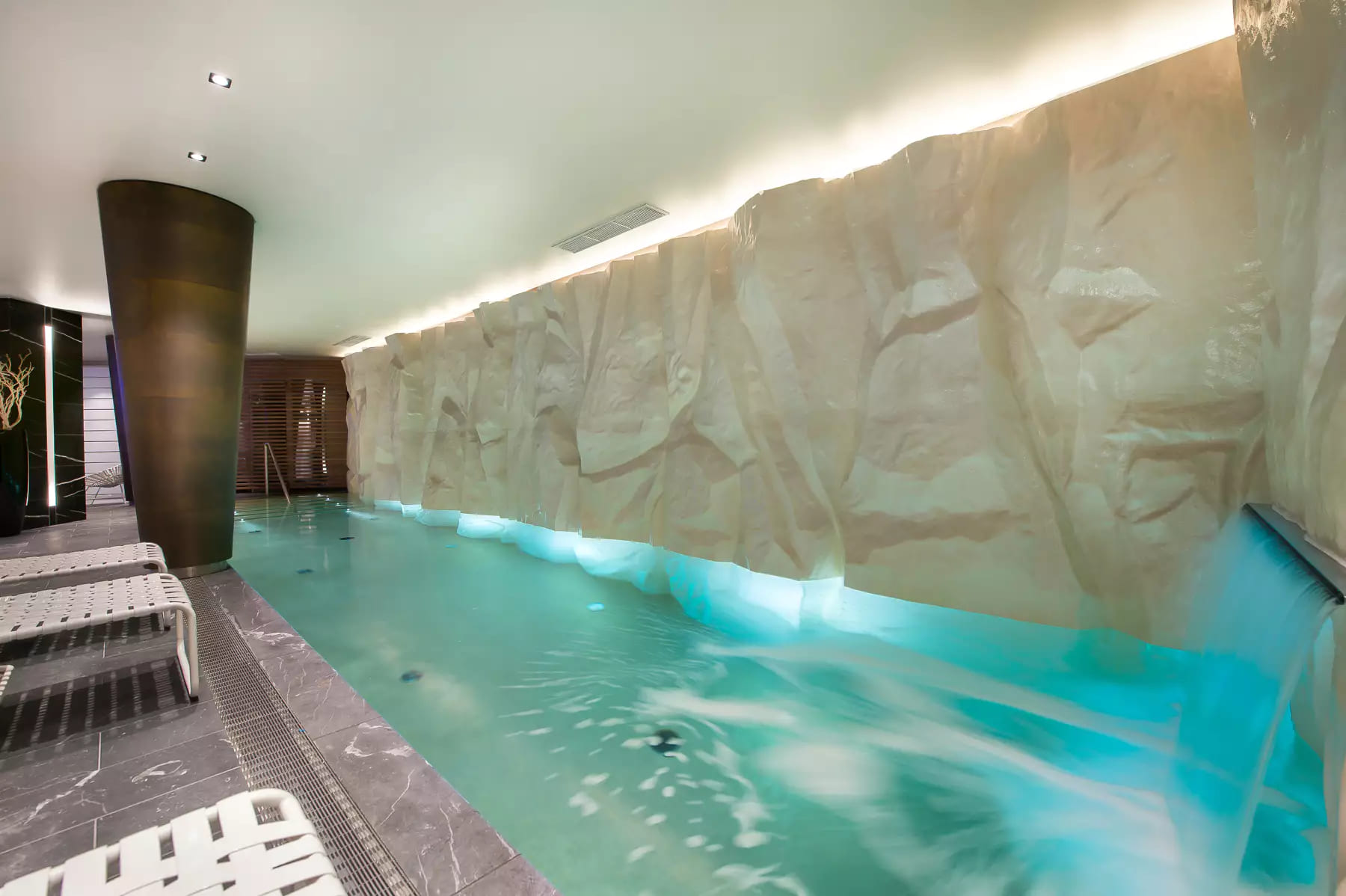 Rejuvenate and Unwind: Chalet Rentals in Courchevel with Tranquil Spa Retreat