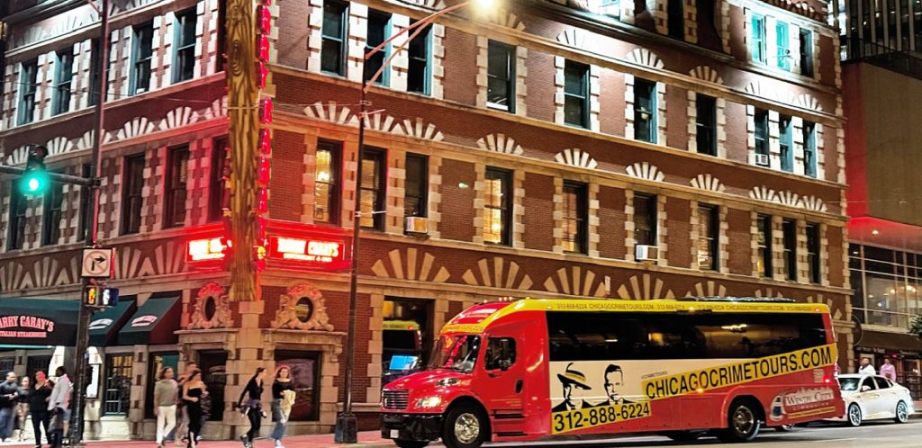 Discover Chicago’s Dark Past with Crime Tour Bus Rentals in 2025